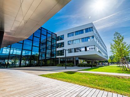 Außenansicht der Fachhochschule. (Foto: Kalteis