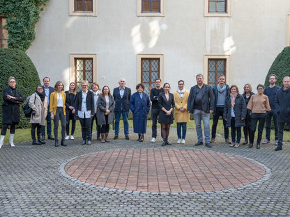 20 städtische Kulturanbieter trafen sich zu einem Workshop im Stadtmuseum. (Foto: Arman Kalteis). 