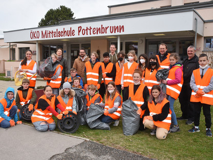 SchülerInnen der ÖKO Mittelschule Pottenbrunn. (Foto: Josef Vorlaufer)