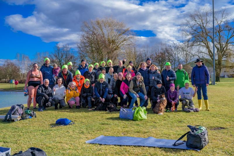 Eisbaden Ratzersdorfer See 29 von 42