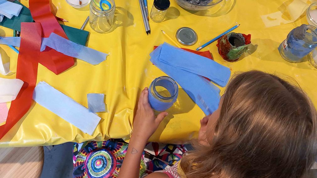 Kinder lernen im Stadtmuseum nicht nur vieles über die Vergangenheit, sondern können auch selbst kreativ werden. (Foto: Stadtmuseum St. Pölten)