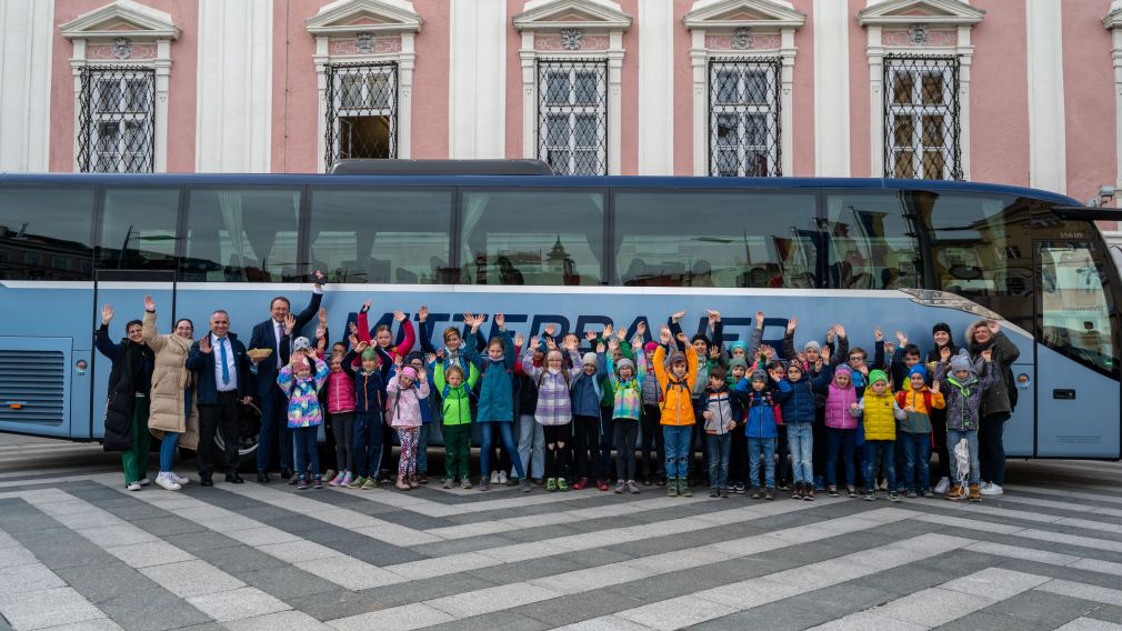 Eine Gruppe von Kindern. (Foto: Christian Krückel)