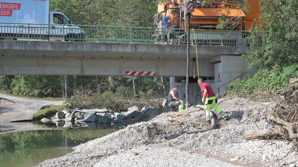 Im gesamten Stadtgebiet kam es zu schweren Schäden. (Foto: Josef Vorlaufer)