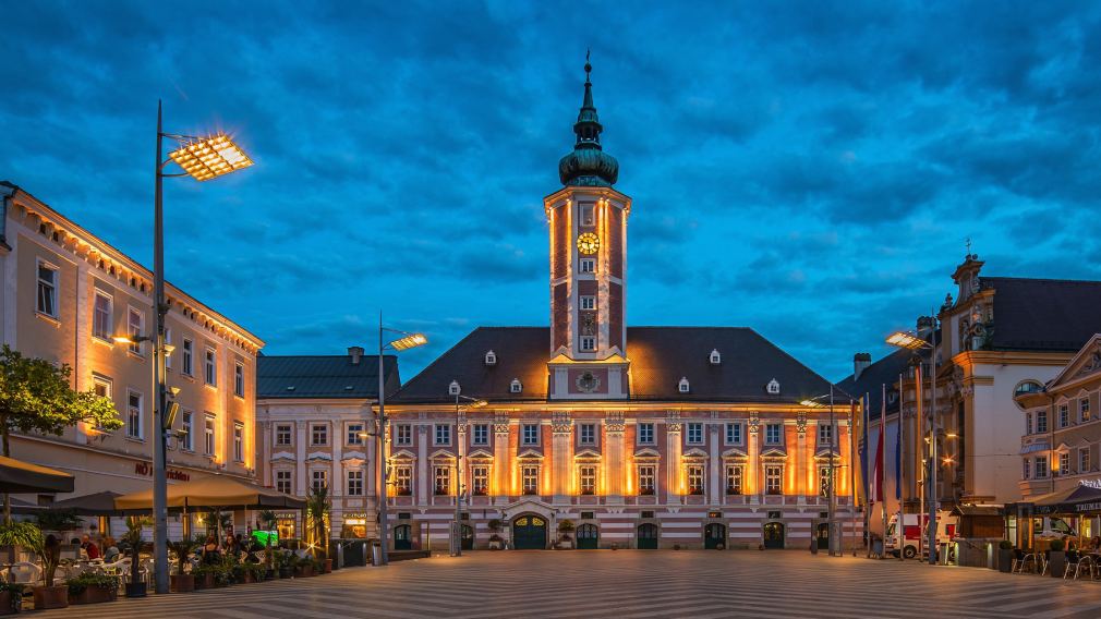 Das Rathaus wird zur Galerie des ESV-Fotoclubs. (Foto: Sepa Media Seiberl Stark)