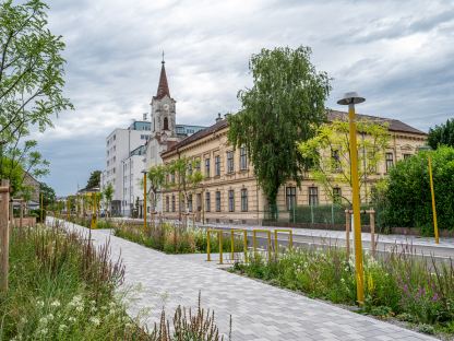 Der erste fertiggestellte Teils des Promenadenrings zwischen Linzer Tor und Schulgasse. (Foto: Christian Krückel)