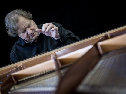 Roland Batik an Piano. (Foto: Christian Prenner)