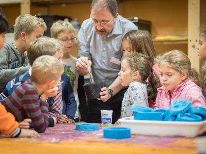 Vermittlung an Kinder im Museum Niederösterreich. (Foto: Daniel Hinterramskogler)