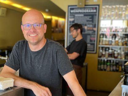 Sommelier Florian Heindl im Cinema Paradiso. Foto: Herndl/z.V.g.