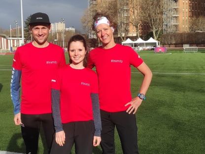 Erfolgreich beim Stadtlauf in Clichy: Thomas Punz, Jennifer Straub und Sabrina König. (Foto: zVfg.)