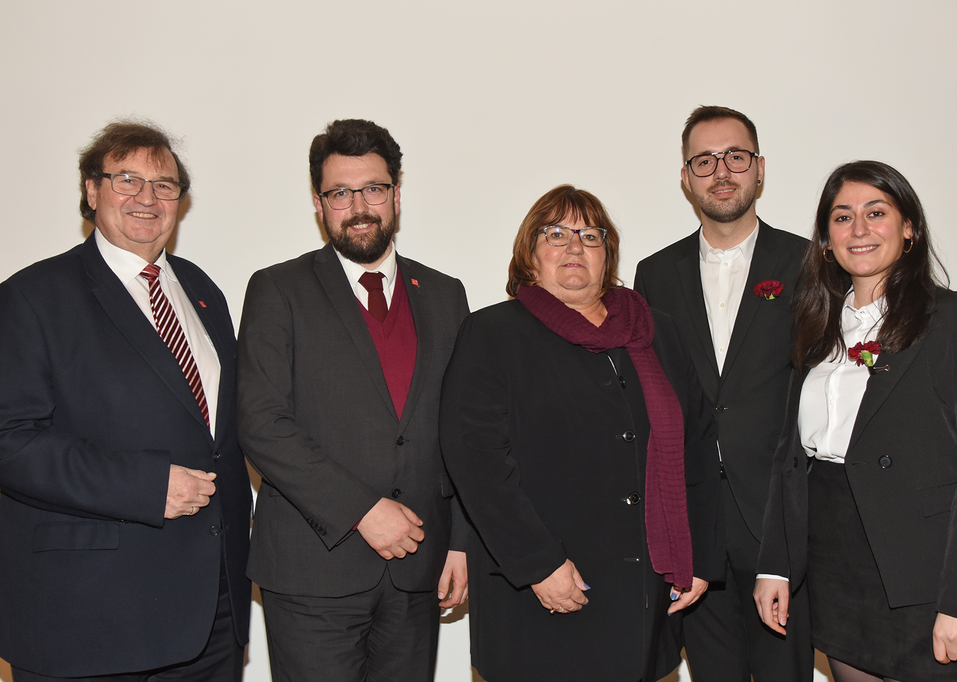 Harald Ludwig folgt Franz Gunacker als erster Vizebürgermeister. Gabriele Vavra wurde als Stadträtin angelobt, mit Michael Kögl und Cilem Erez überdies zwei weitere Personen in den St. Pöltner Gemeinderat gelobt. (Foto: Josef Vorlaufer)